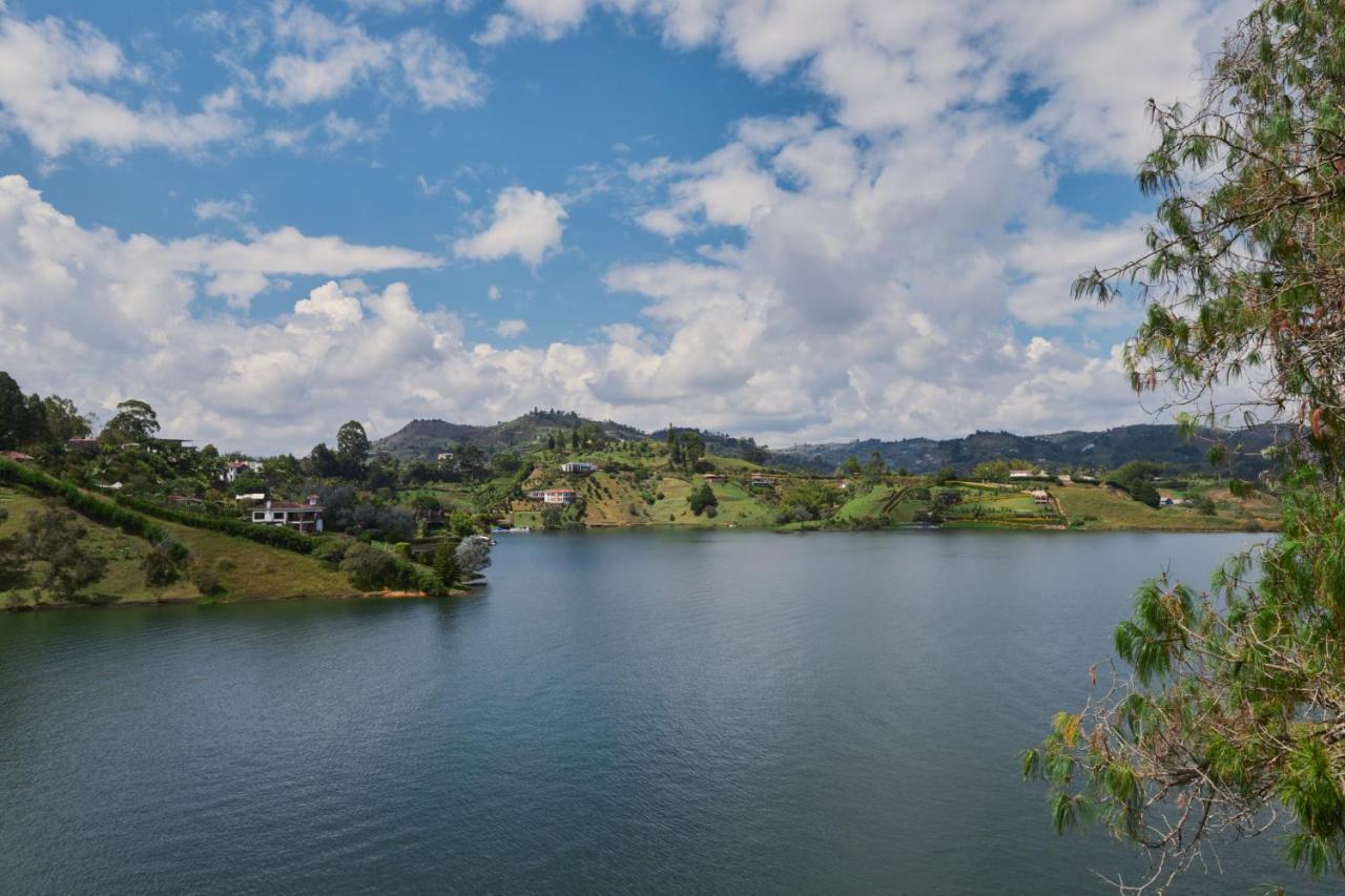 La Pausa Hotelbistro Guatape Exterior photo
